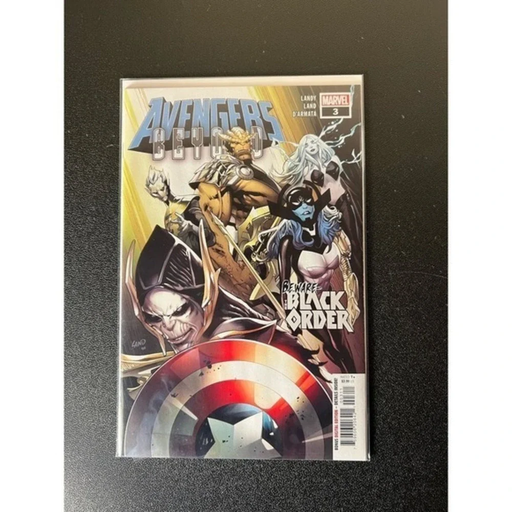 Avengers: Beyond (2023) #1-5 Complete Series Set Marvel Comics‎